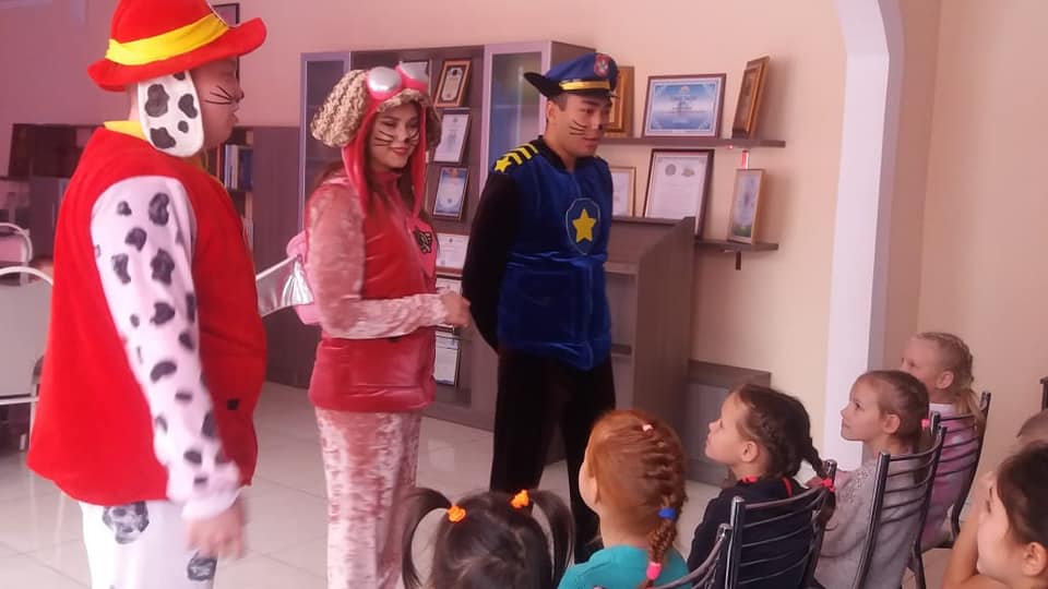 В детском доме "Умит" прошло мероприятие на тему: "Правила дорожного движения"