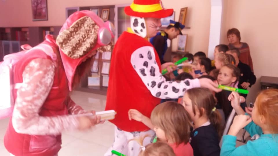 В детском доме "Умит" прошло мероприятие на тему: "Правила дорожного движения"