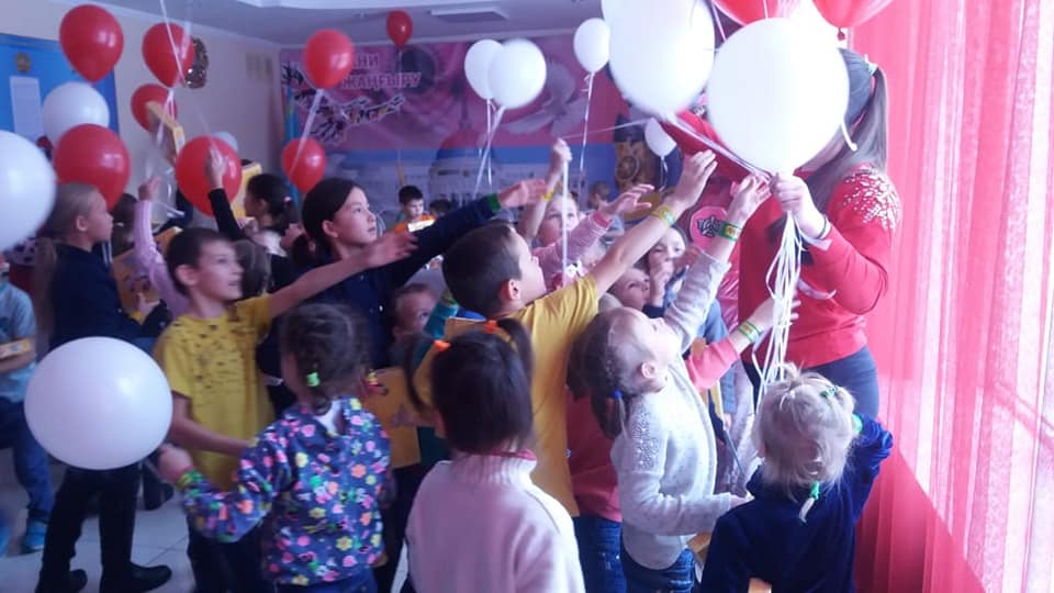 В детском доме "Умит" прошло мероприятие на тему: "Правила дорожного движения"